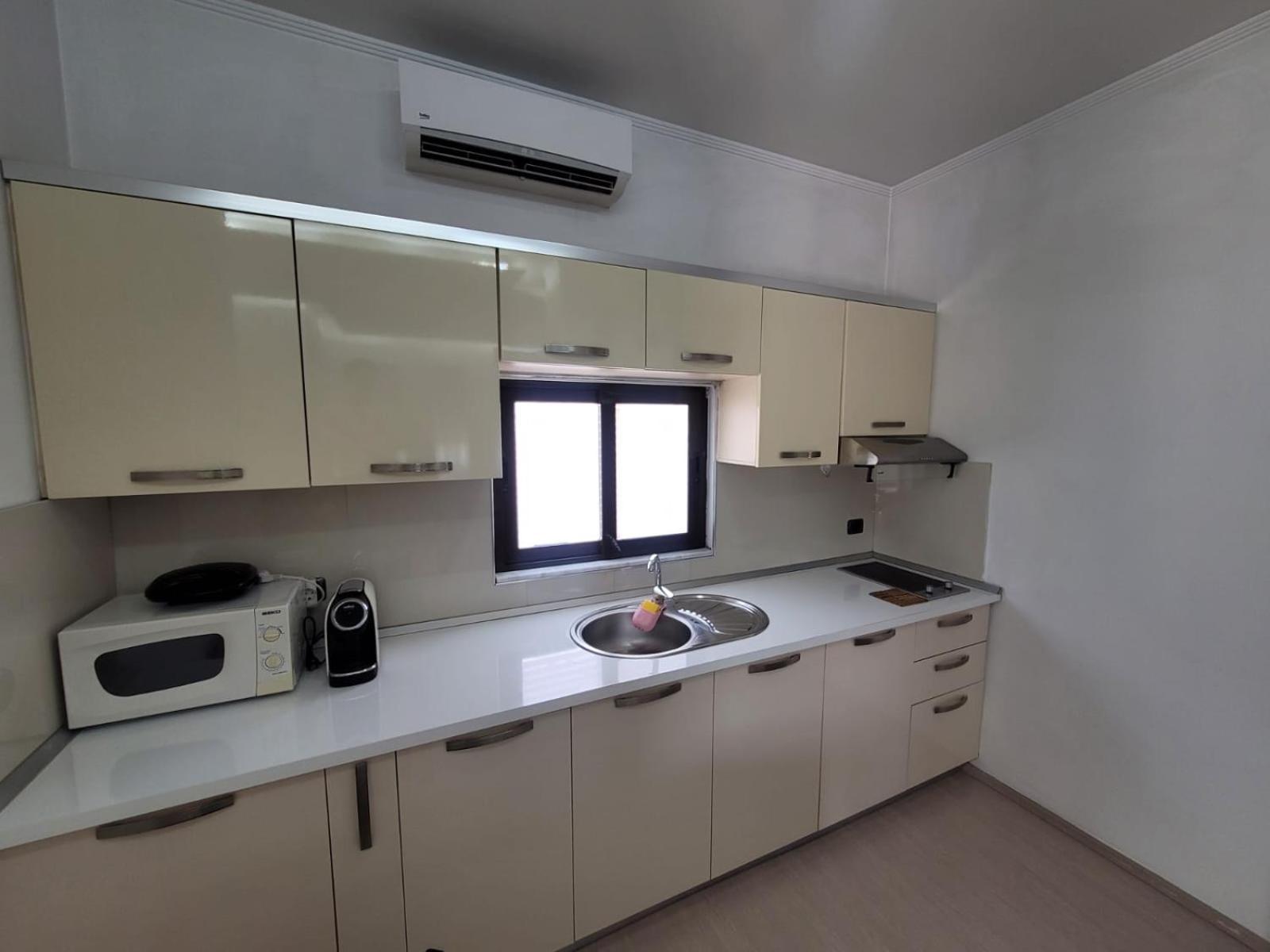 An Apartment With Fireplace Tiranë Ngoại thất bức ảnh